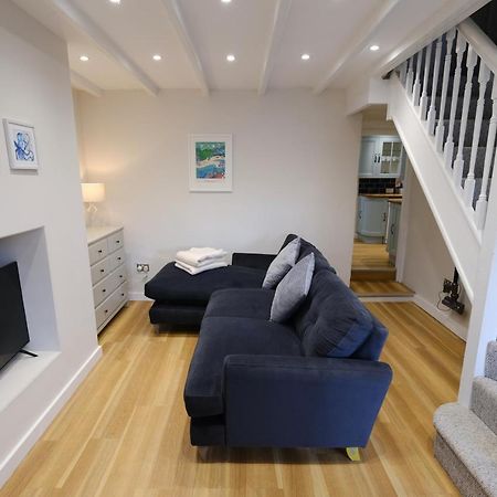 Newly Renovated Cottage With Hot Tub Portreath Bagian luar foto